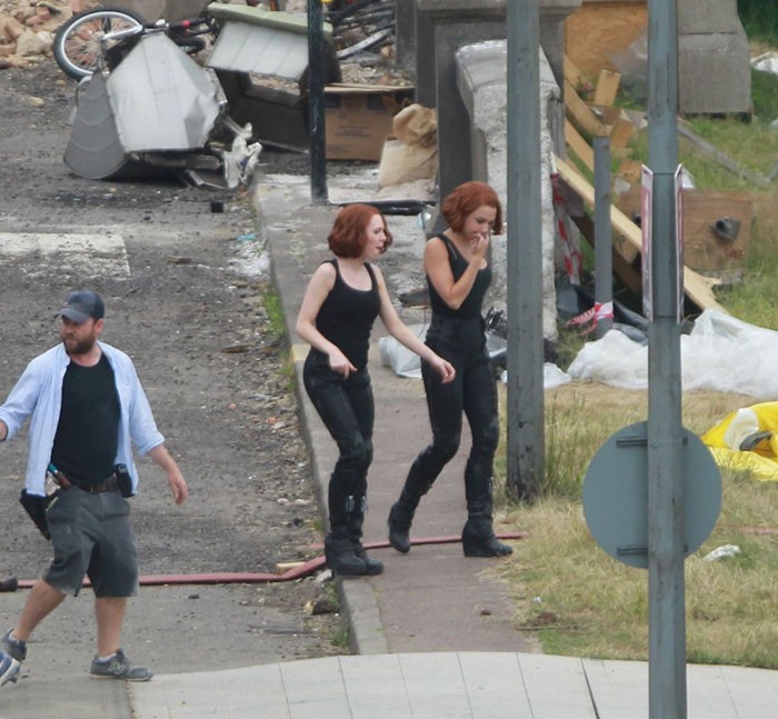 These Photos Show Us Why Being Stunt Double On The Avengers Set Is The ...